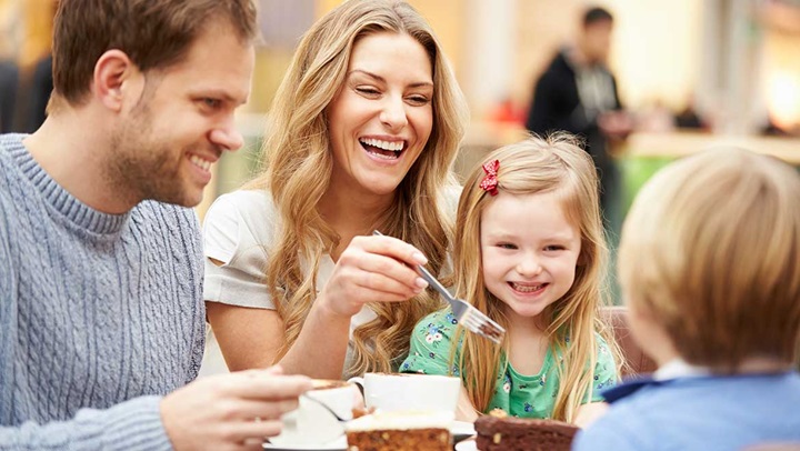 Family eating at a cafe