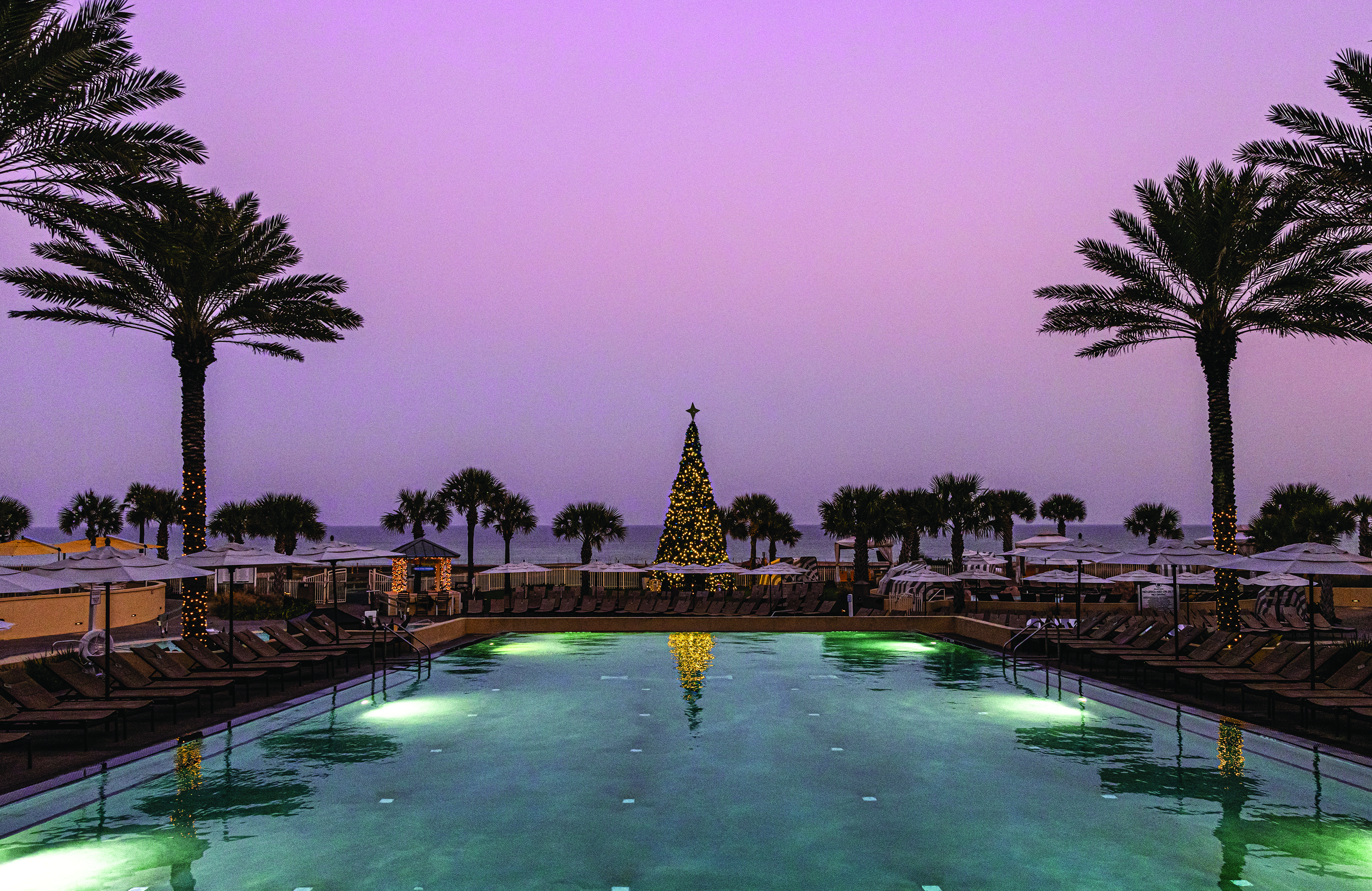 Pool deck at Amelia Islands Resort 