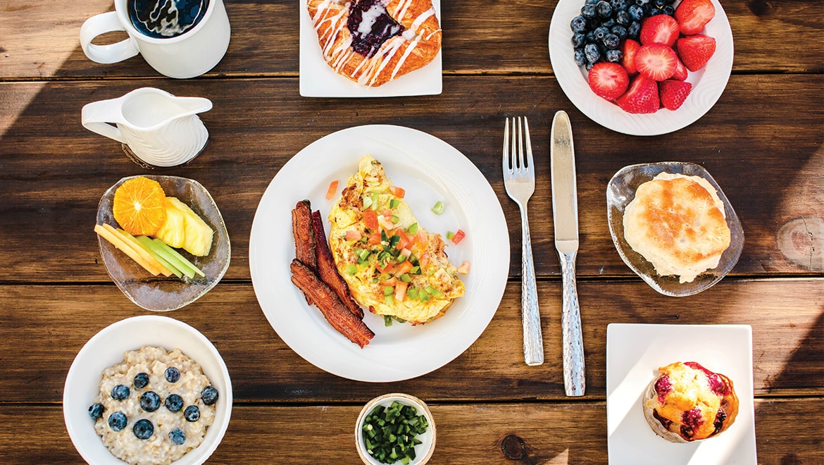 Restaurant in Room Breakfast