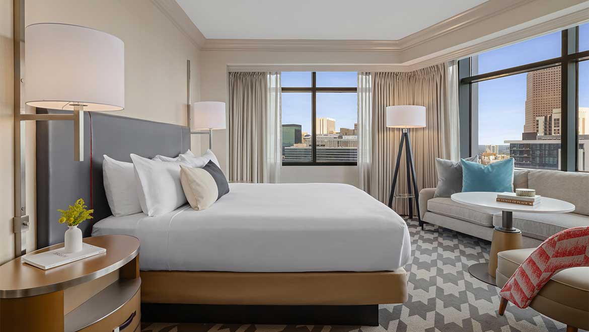 Guest room with king bed
