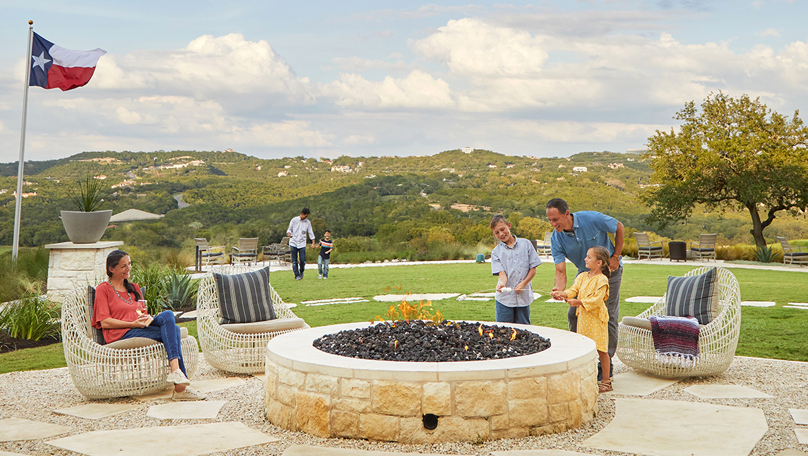 S'mores Fire Pit at Omni Barton Creek Resort in Austin