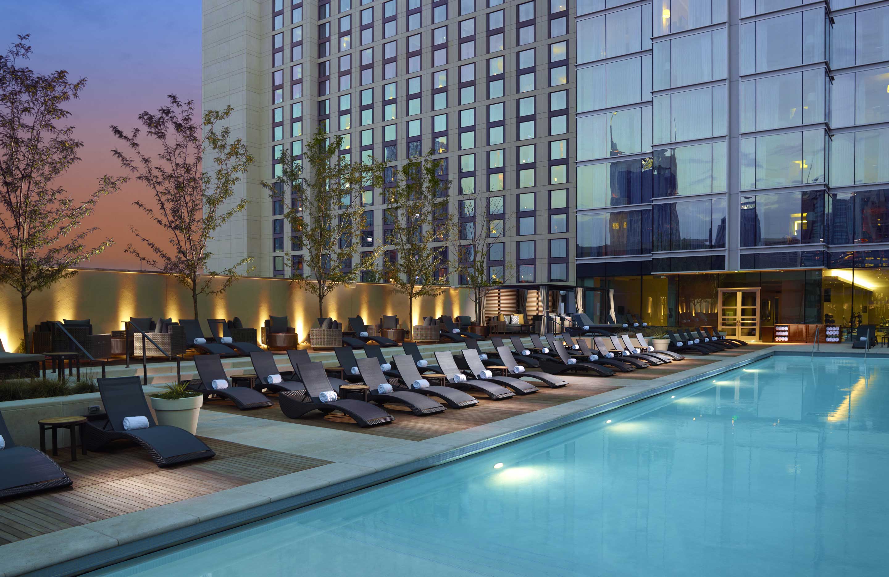 Pool deck at Omni Nashville.