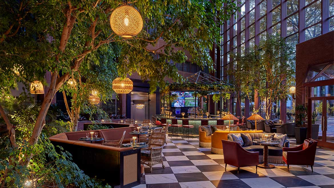 Omni Charlotesville Atrium