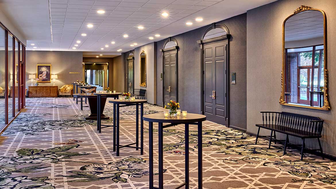 Jefferson Ballroom cocktail set up