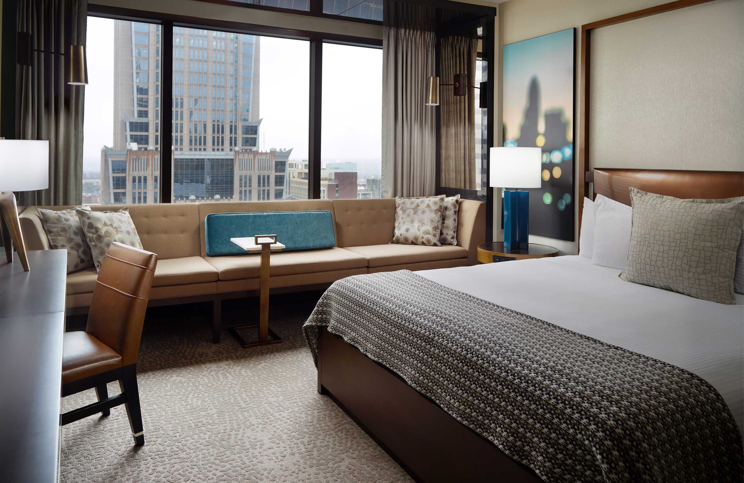 Guest room with king sized bed