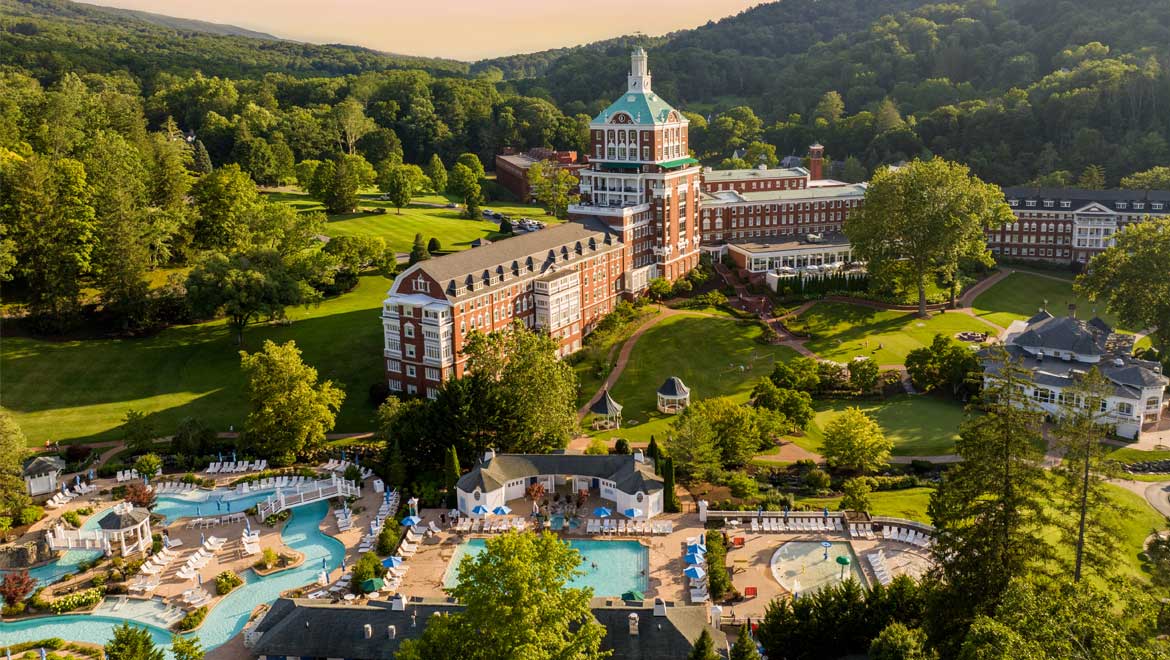 Aeriel view of Omni Homestead Resort