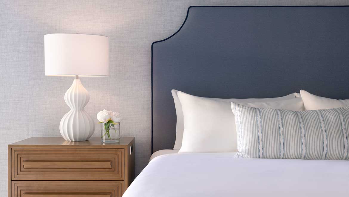 ADA Courtyard View Studio Suite Queen Beds