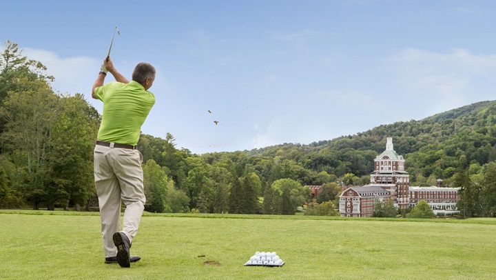 Man Golfing