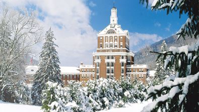 Snow at the Omni Homestead Resort