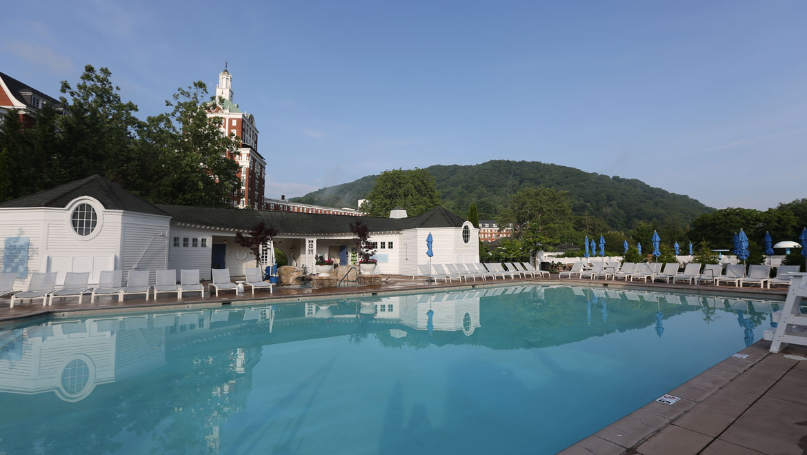 Omni homestead resort outdoor pool
