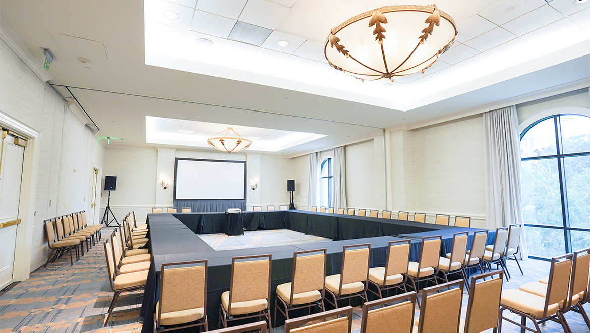 oakmont hollow meeting square