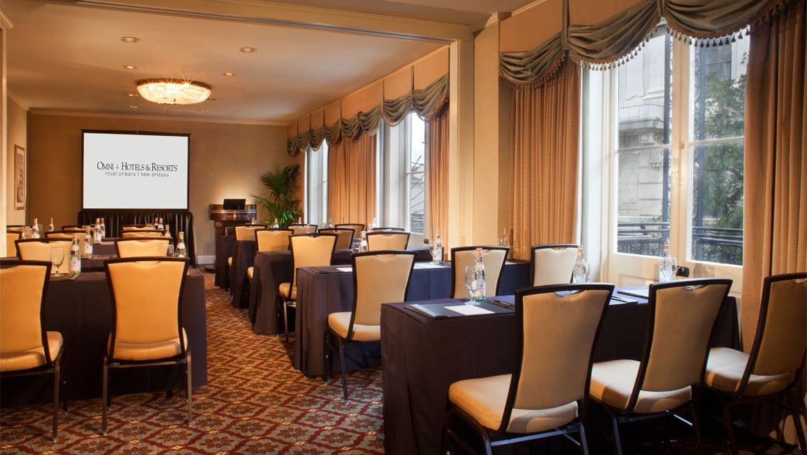 Royal Orleans meeting room with a screen 