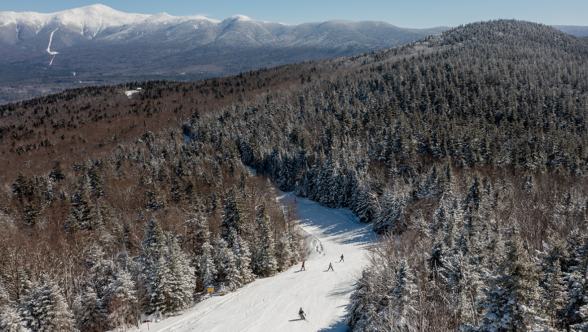 Bretton Woods ski area alpine skiing rental equipment