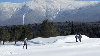 Fresh snow skiing at Mount Washington 