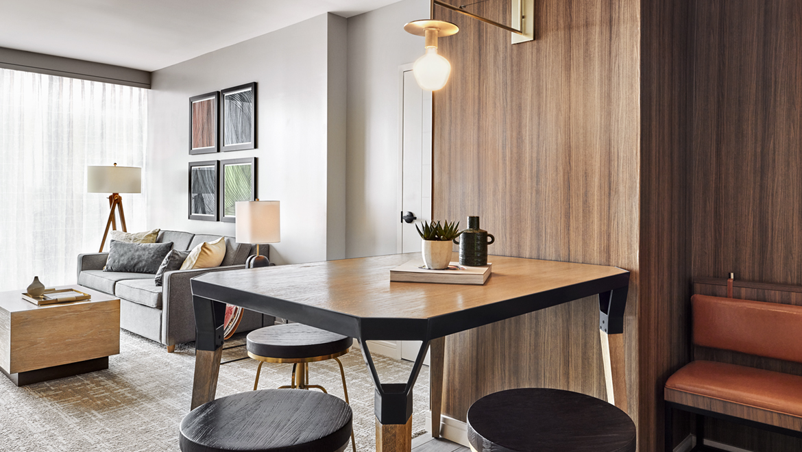 Suite Dining