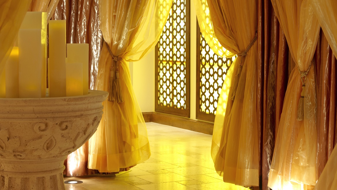 Montelucia Resort spa candles 