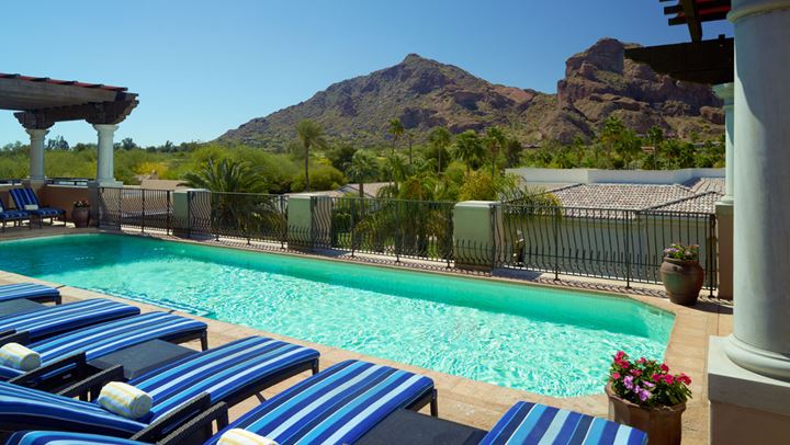 Joya Spa terrace pool