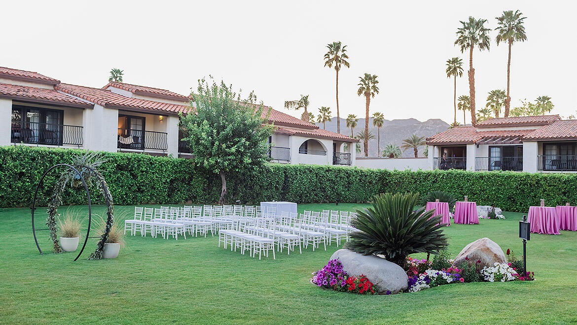 Las Palmas Lawn, photo by Monocle Project