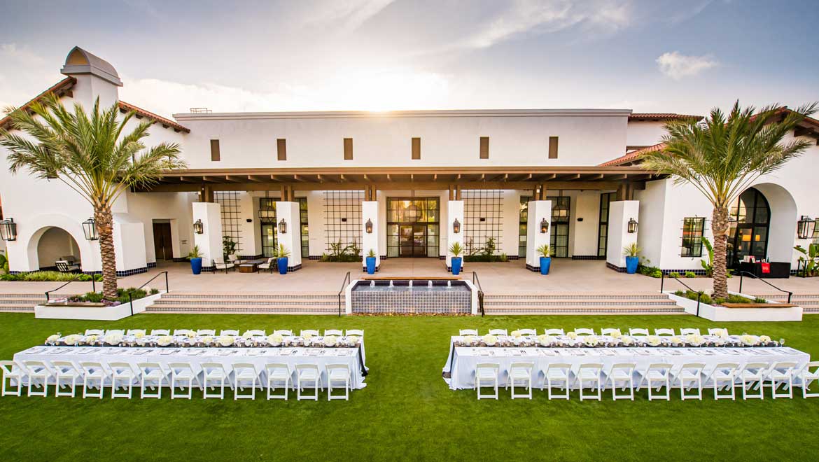 Outdoor wedding space