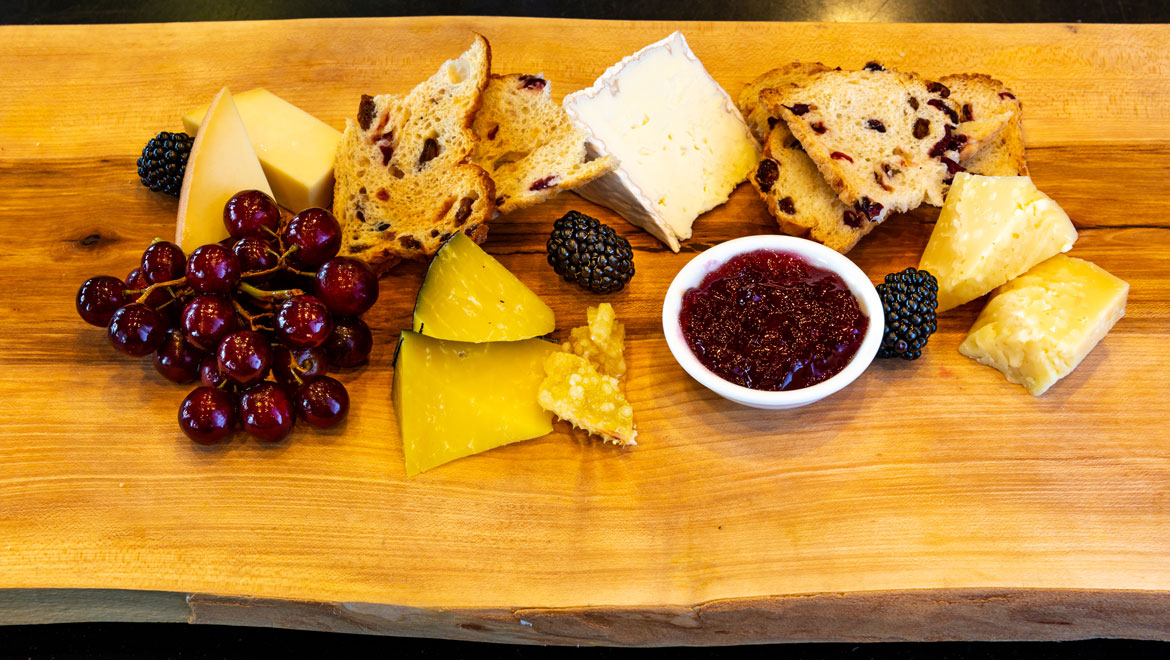 Omni King Edward Cheese Plate